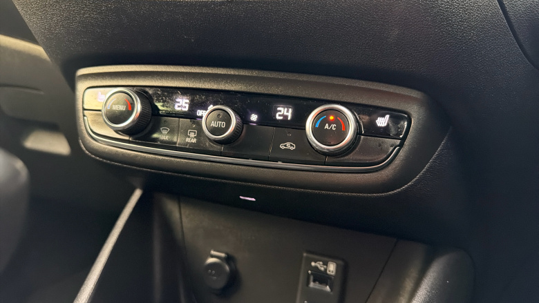 Vauxhall Crossland 1.2 Turbo Ultimate 5dr Petrol Hatchback